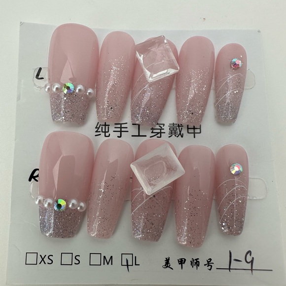 Handmade press on nails bundle of four sets size large - Picture 4 of 13